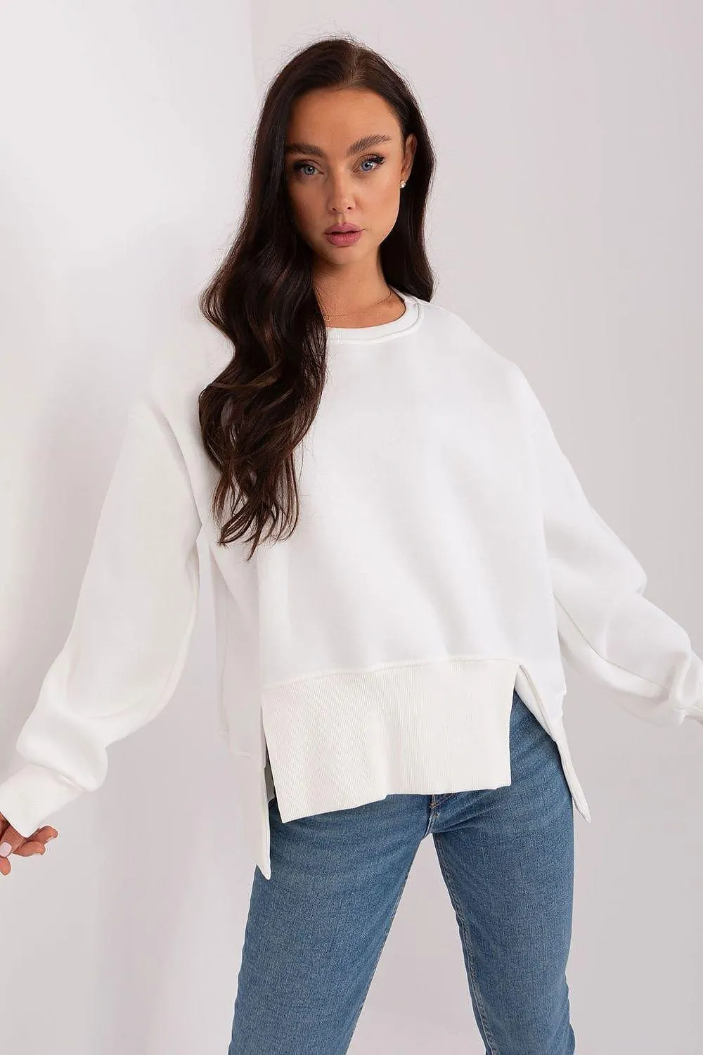 Chic Cotton Asymmetrical Sweatshirt from Moda