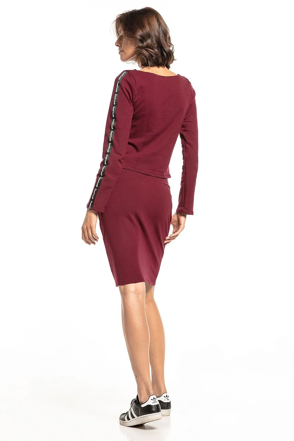 Chic Striped Sleeve Knit Pullover - Effortless Casual Elegance