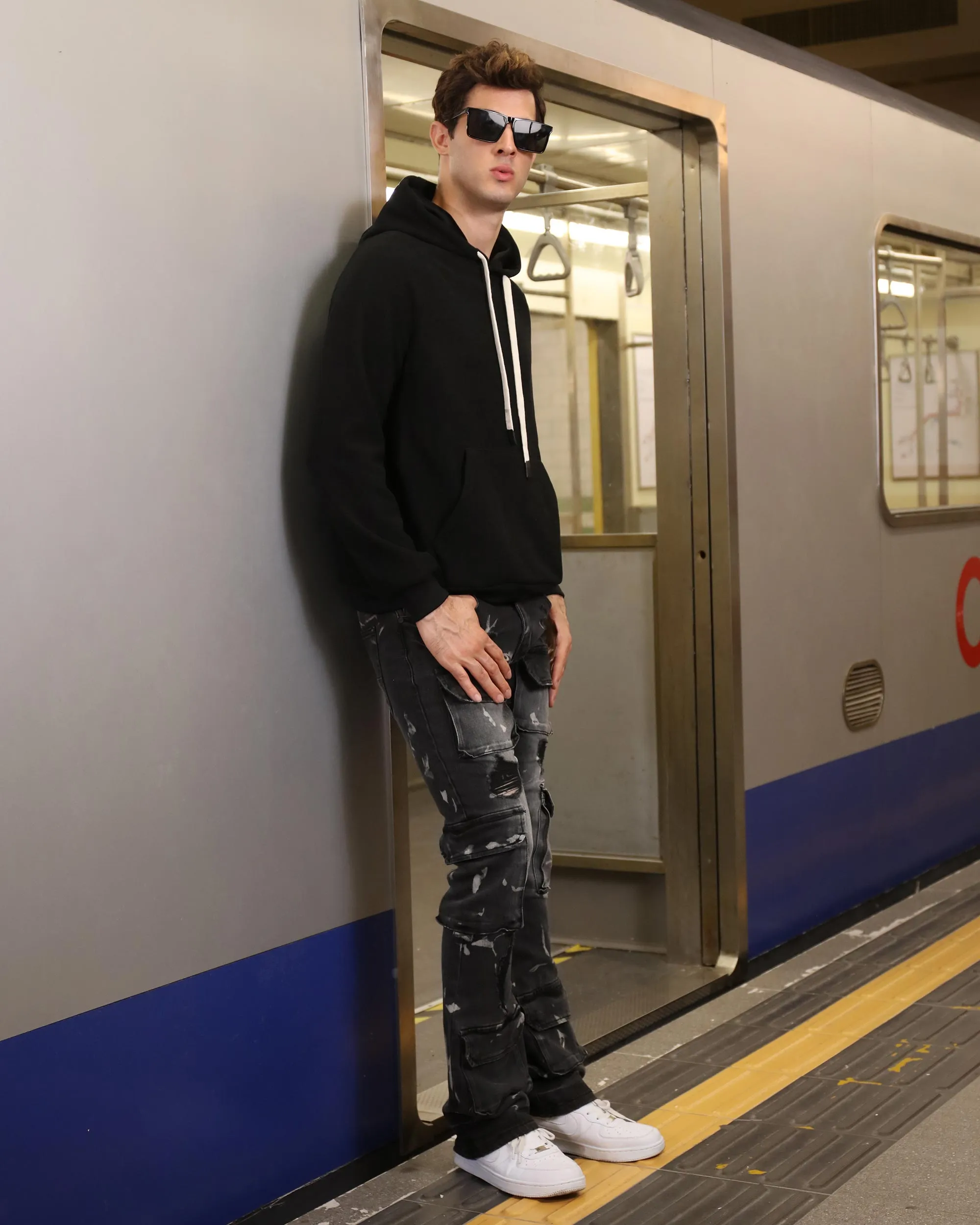 Distressed Painted Black Cargo Jeans with Multiple Pockets-Mexico Local Delivery