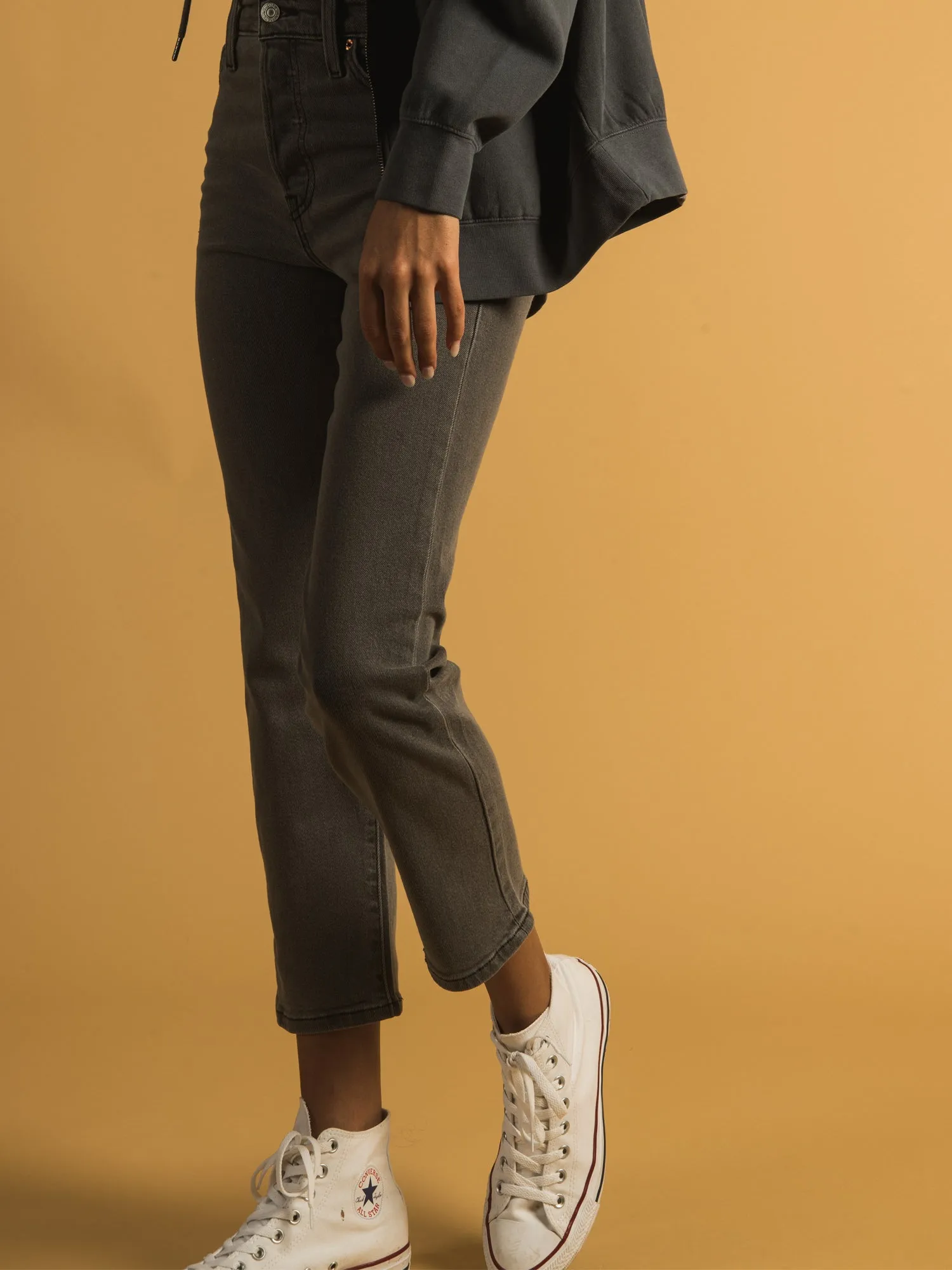 LEVIS WEDGIE STRAIGHT  - CLEARANCE