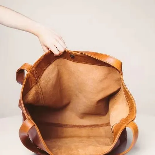 Women's Large Capacity Oil Wax Tote Bag