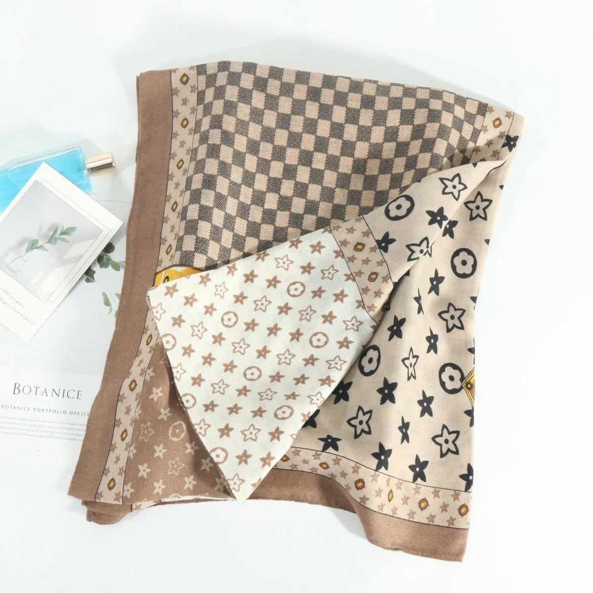 Women's Scarves 500461